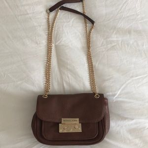 ‼️PRICE DROP‼️Michael Kors cross body bag